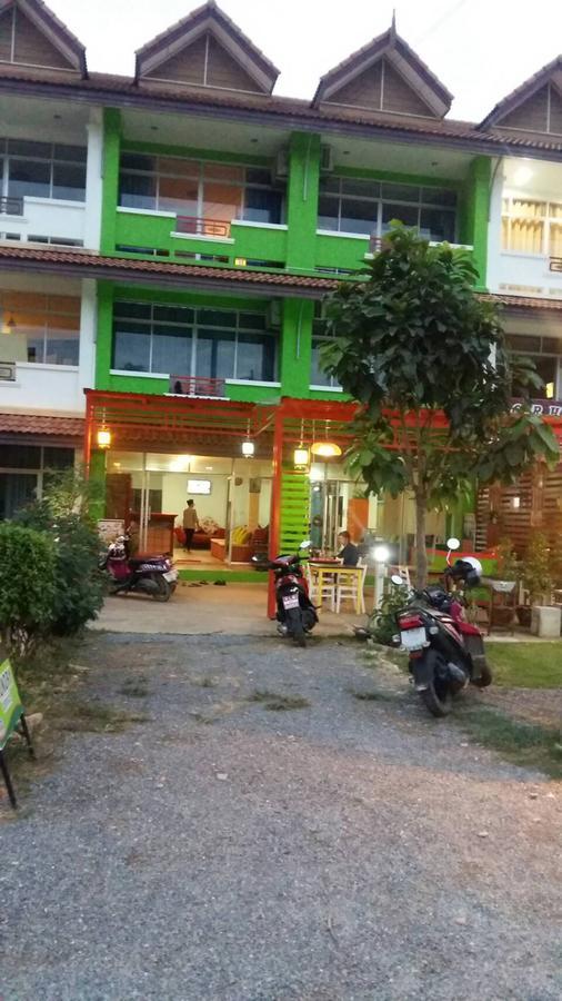 Fan Dee Hostel Ко-Ланта Екстер'єр фото