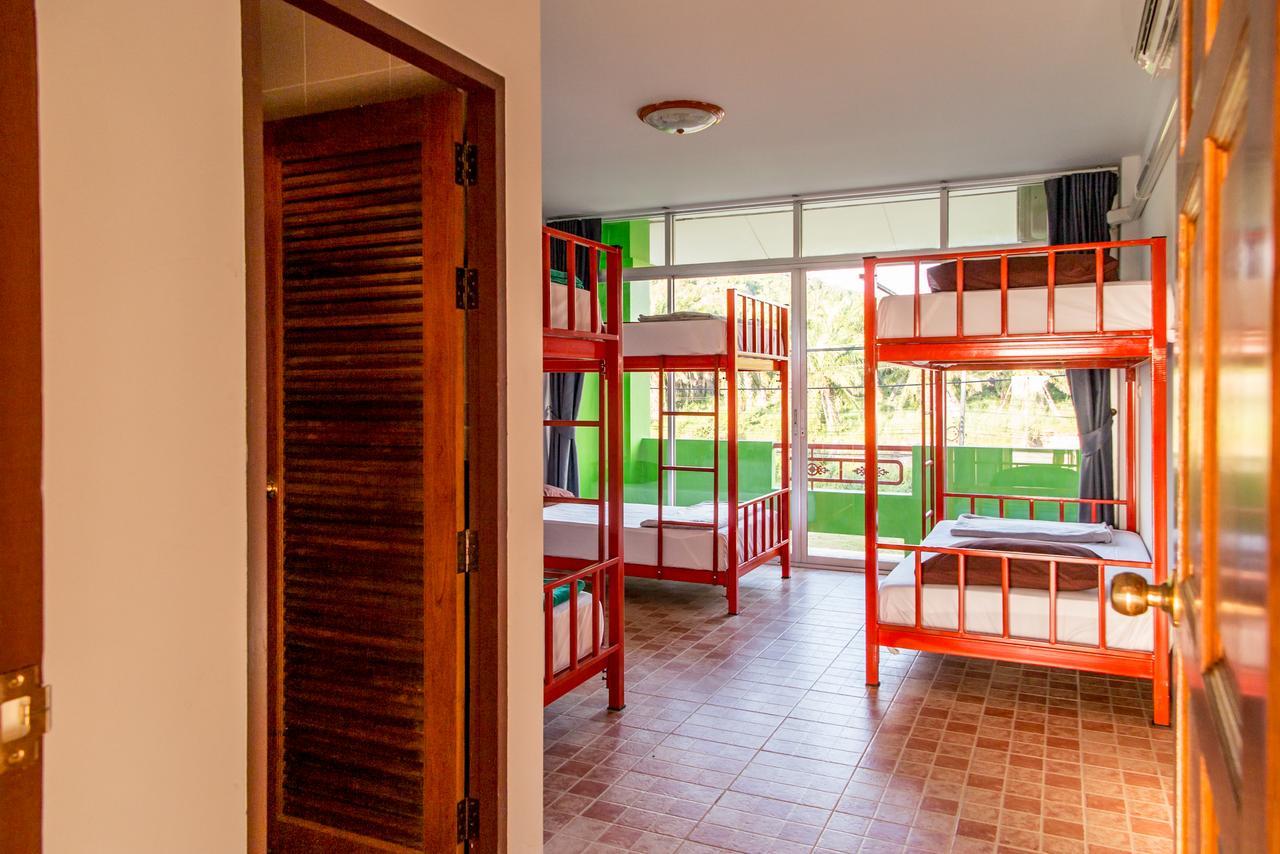Fan Dee Hostel Ко-Ланта Екстер'єр фото