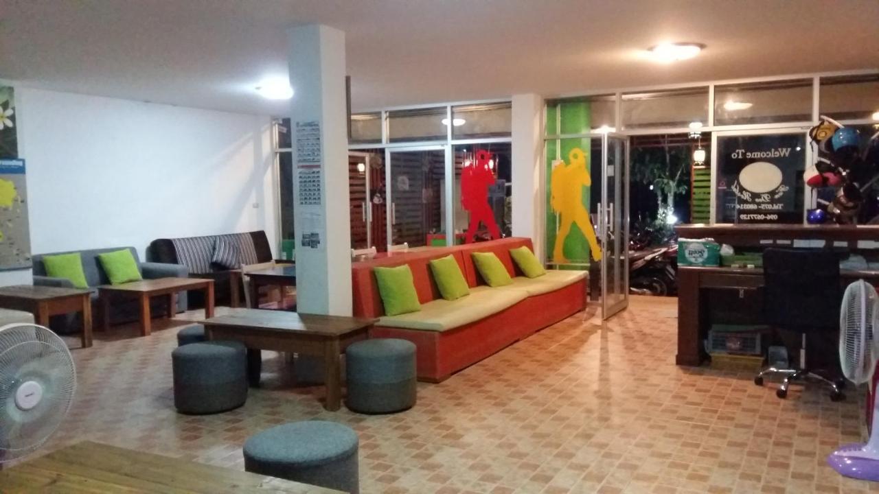 Fan Dee Hostel Ко-Ланта Екстер'єр фото