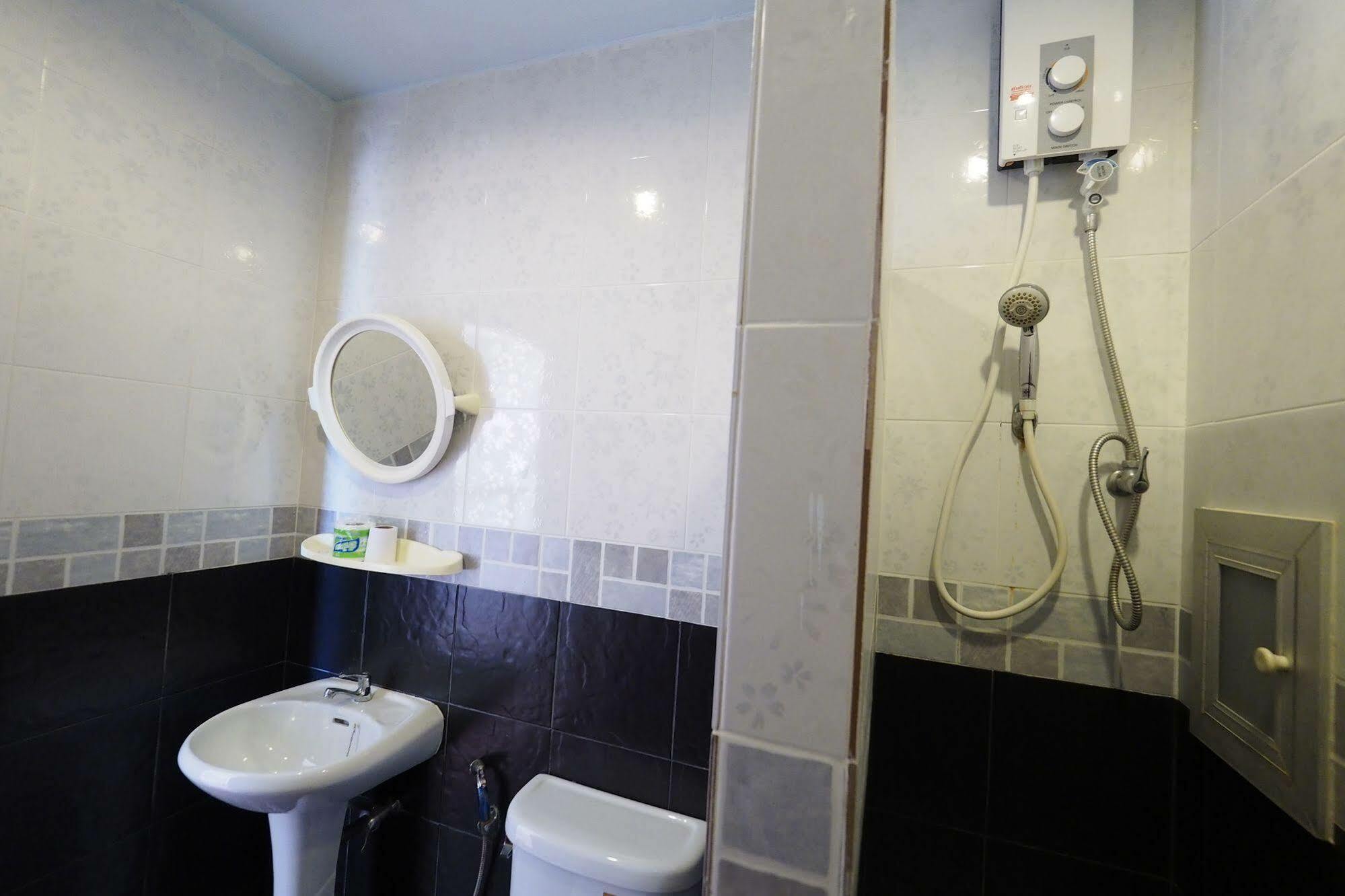 Fan Dee Hostel Ко-Ланта Екстер'єр фото