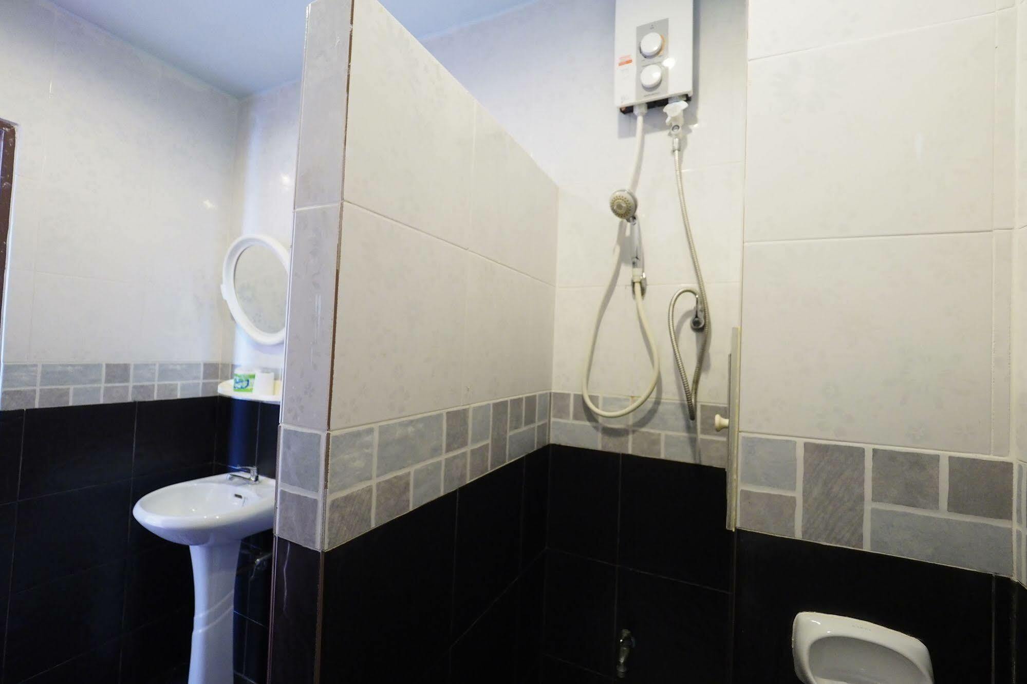 Fan Dee Hostel Ко-Ланта Екстер'єр фото