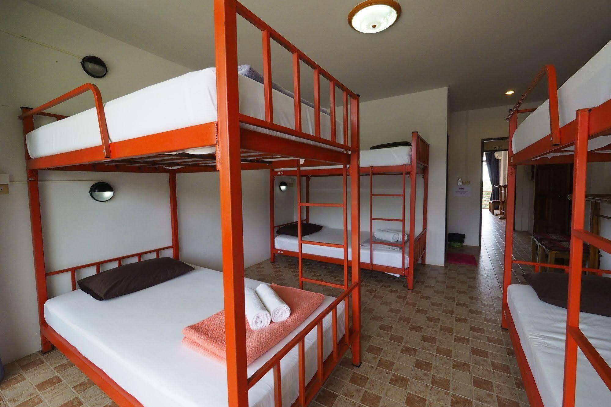 Fan Dee Hostel Ко-Ланта Екстер'єр фото