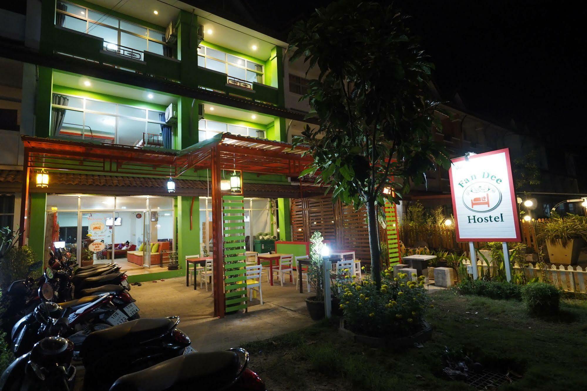 Fan Dee Hostel Ко-Ланта Екстер'єр фото
